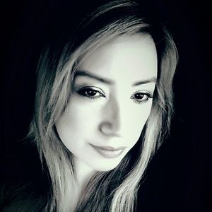 Meet your Posher, Marie